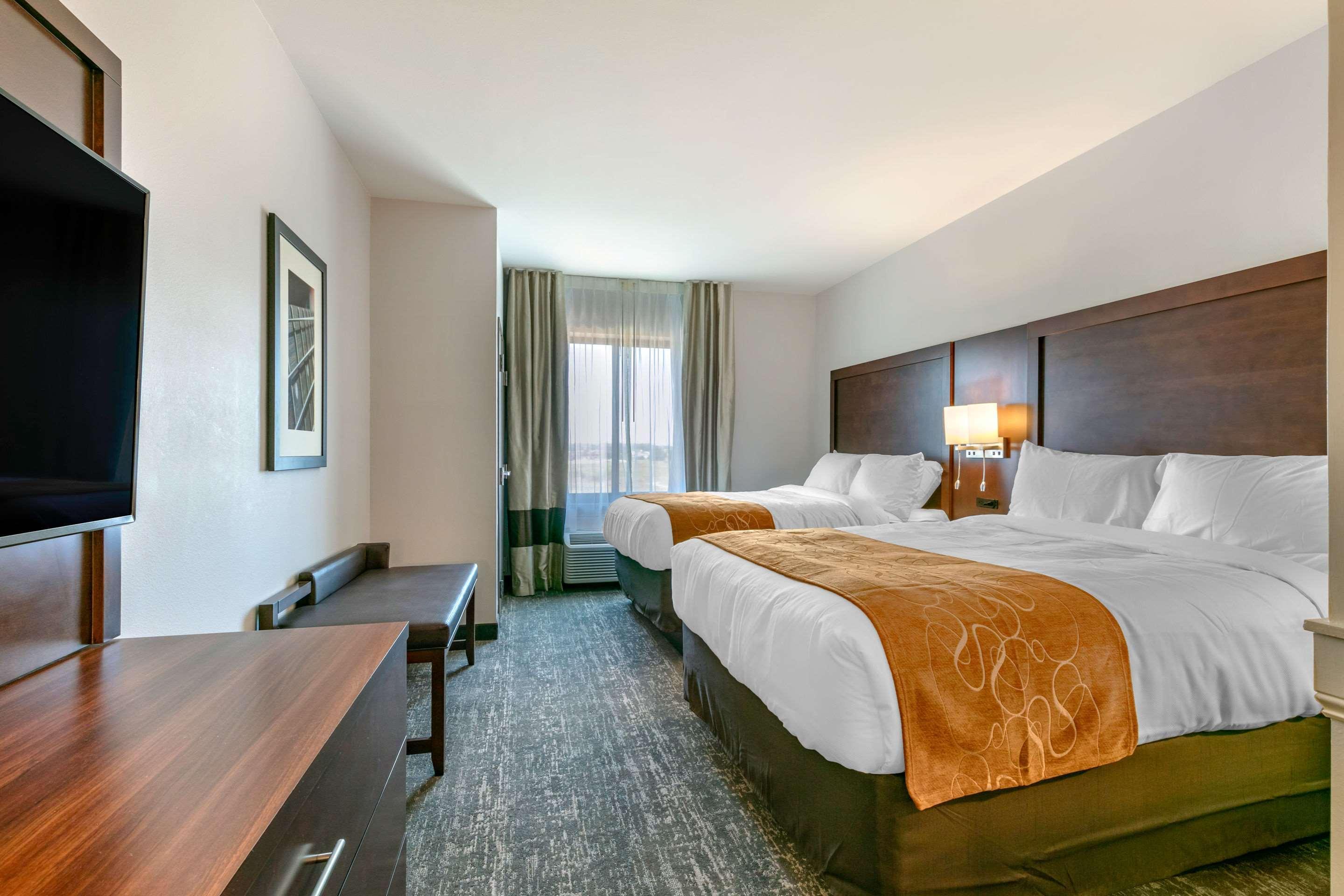 Comfort Suites North Tupelo Eksteriør billede