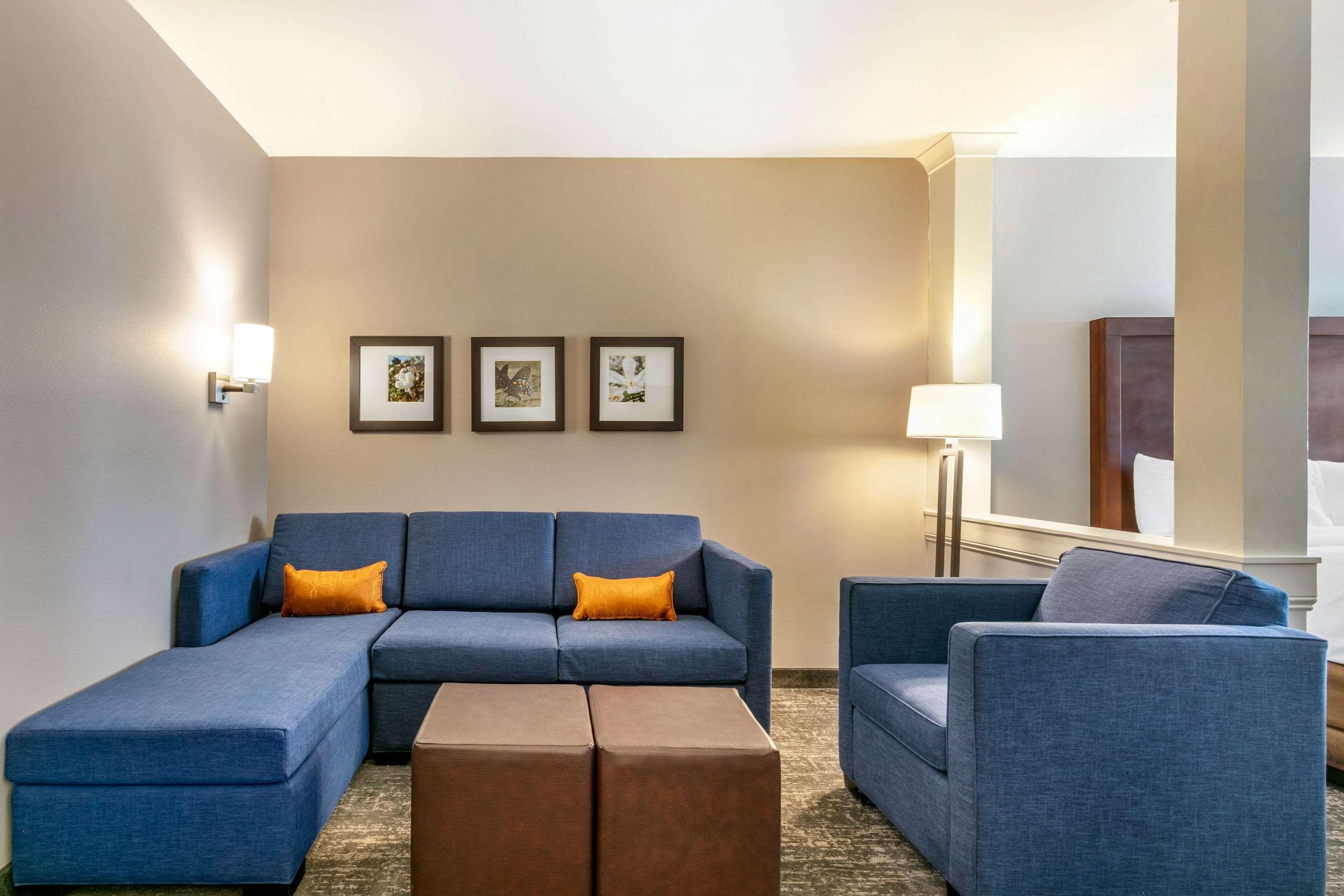 Comfort Suites North Tupelo Eksteriør billede