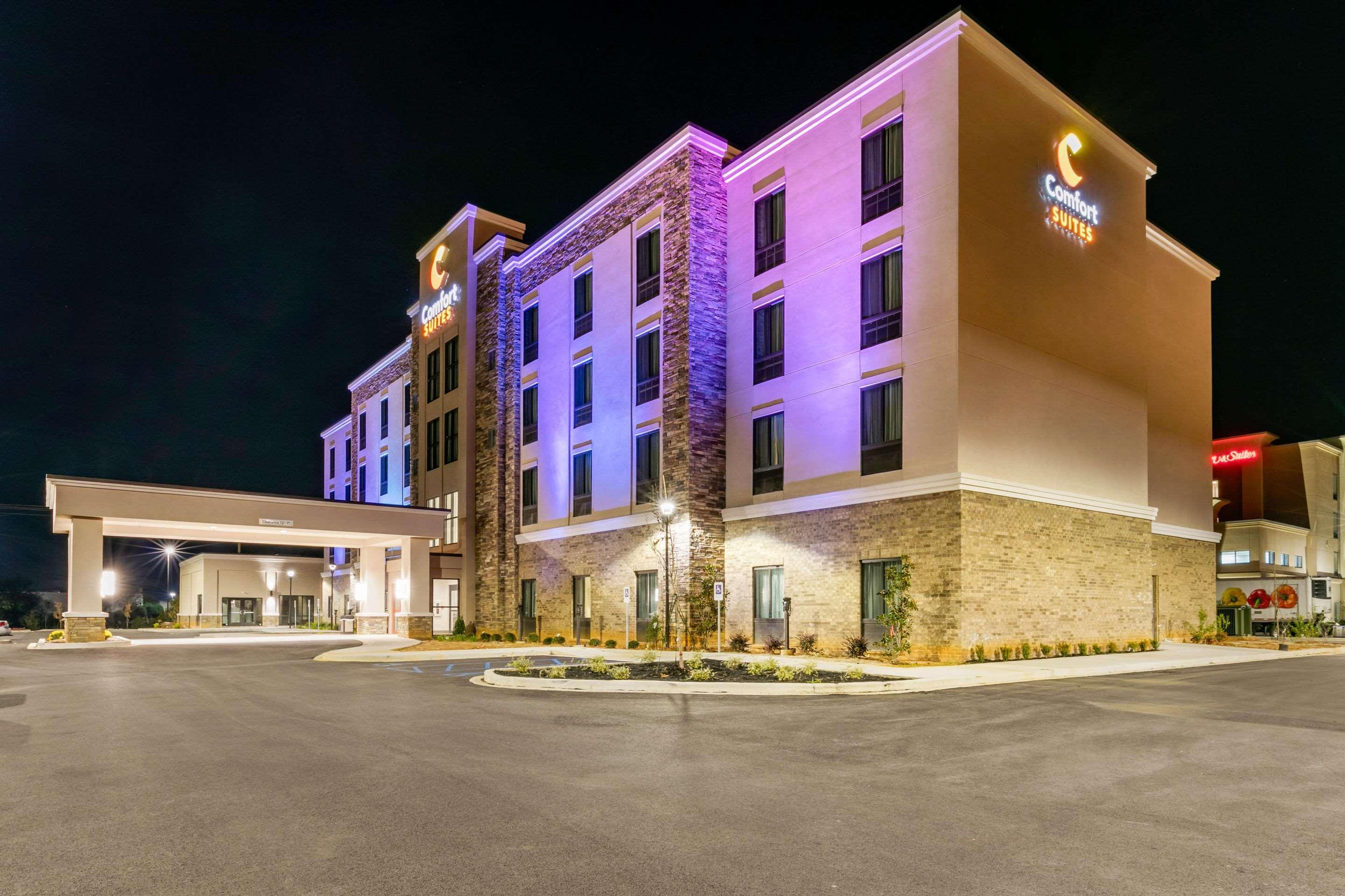 Comfort Suites North Tupelo Eksteriør billede