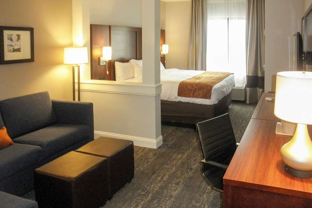 Comfort Suites North Tupelo Værelse billede